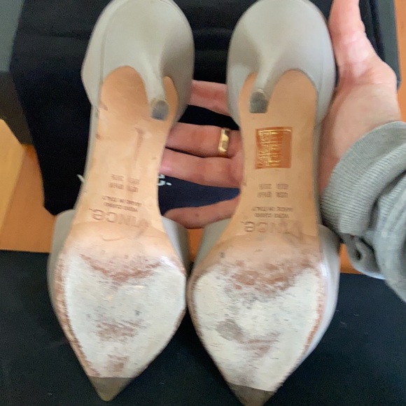 Vince Claire d’Orsay Pump - Picture 3 of 5